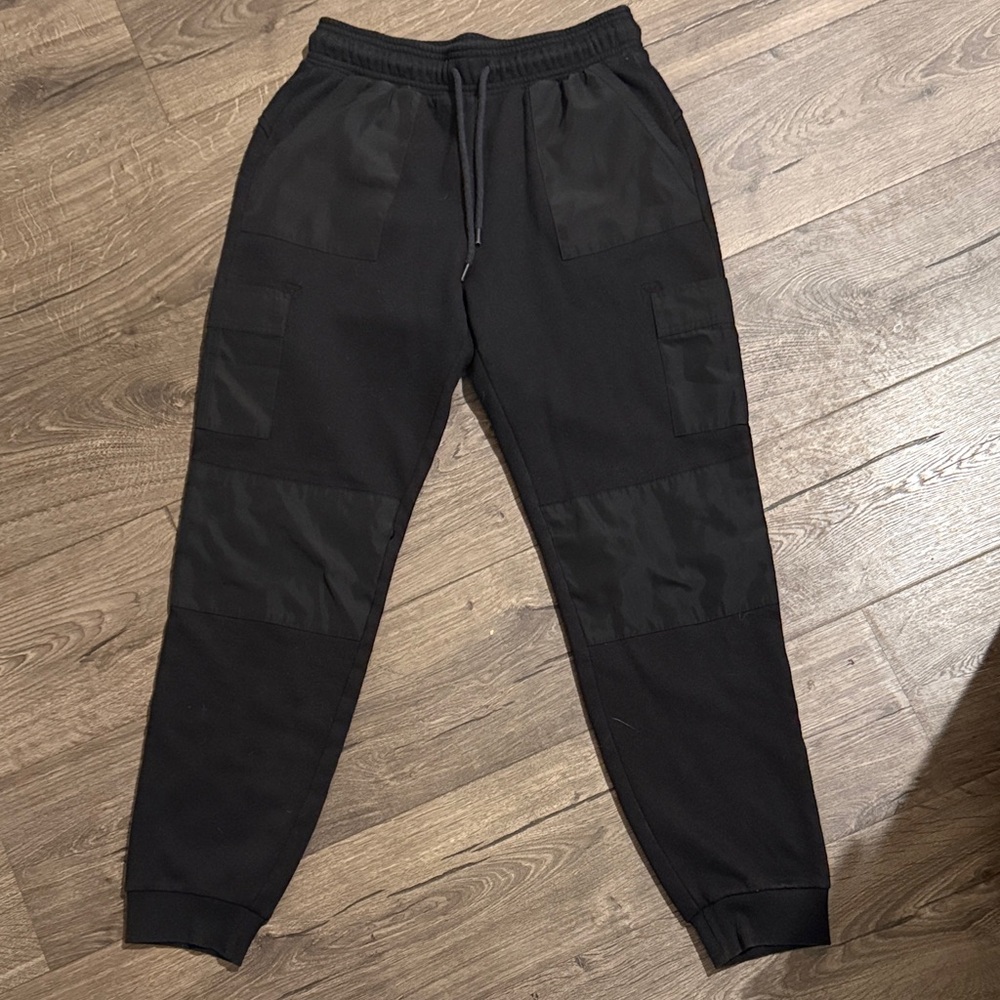 Black Cargo Jogger Pants - Comfortable Everyday Fit